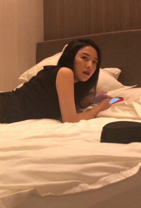 特莱莎推特撩人私拍88V8.86G身段绝了