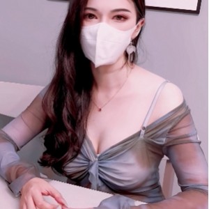 57.4g狐不妖推特劲舞74V合集黑丝女教师辣眼极了