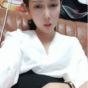 onlyfans骚猫mooncat撩人私拍275P350V9.26G欲罢不能