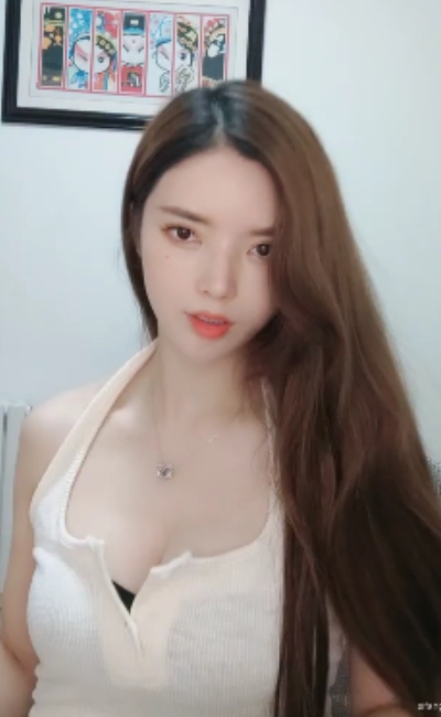 无虞小姐姐热舞123V204.8G绿播妲己火辣顶跨太烧了
