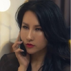 凌薇贵妇极乐生活1V视频3.43G某传媒雪白丰腴