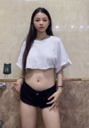 窈窕小西西劲爆露脸热舞安慕希合集18部154M